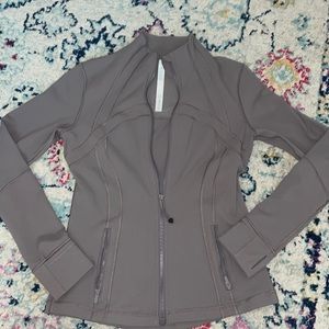 Lululemon define jacket size 10 EUC!